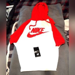 Nike Better World Sport Hoodie XL Red & White ( New with tag )